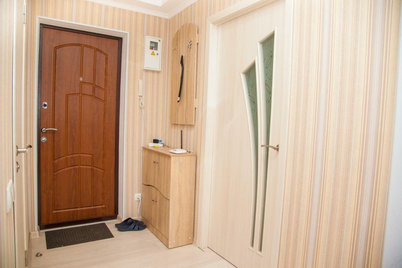 Semi-Luxury Apartment On Zaporozhskaya 9 Zaporizhia 外观 照片