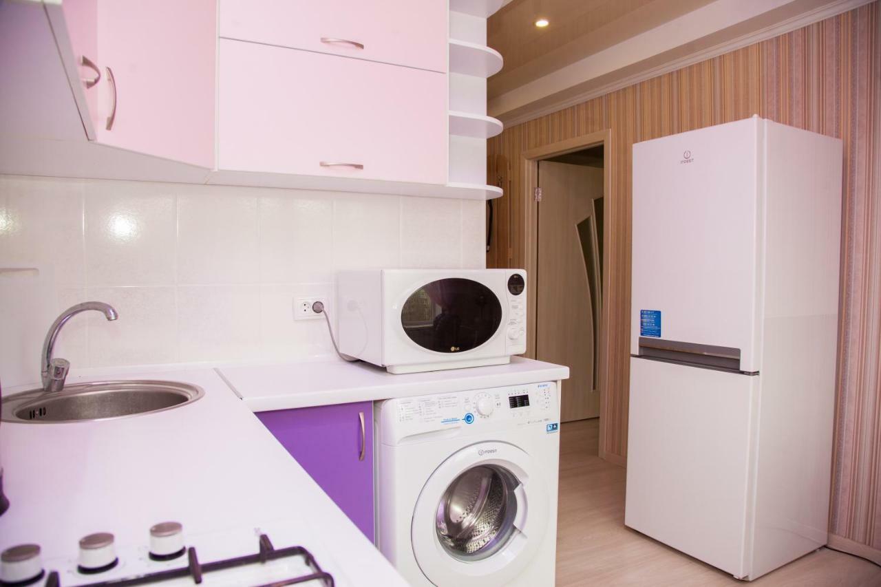 Semi-Luxury Apartment On Zaporozhskaya 9 Zaporizhia 外观 照片
